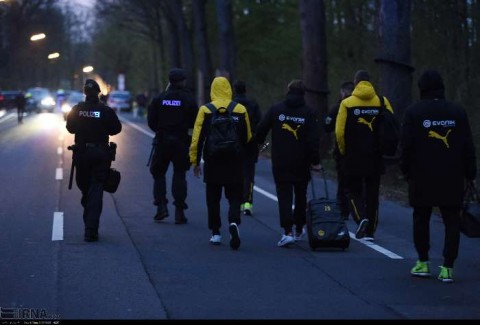 انفجار در مسیر اتوبوس تیم فوتبال بورسیا دورتموند آلمان