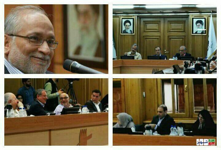 شوخی های مرعشی با منتخبان شورای شهر/ استعفا، تکذیب و باز استعفا