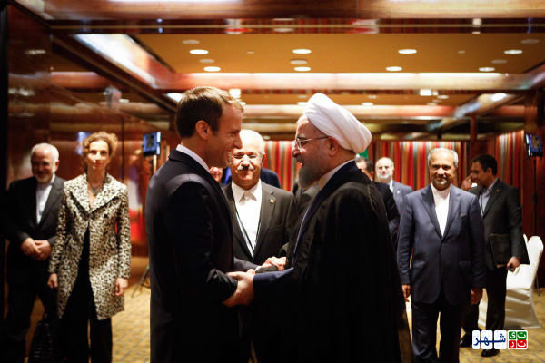 توئیت رئیس جمهور فرانسه درباره دیدار با روحانی