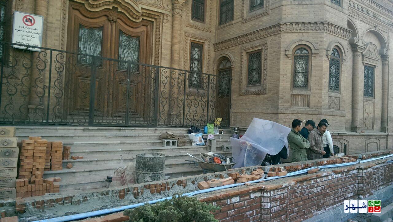 دیوارکشی مقابل ساختمان مجلس رسما متوقف شد