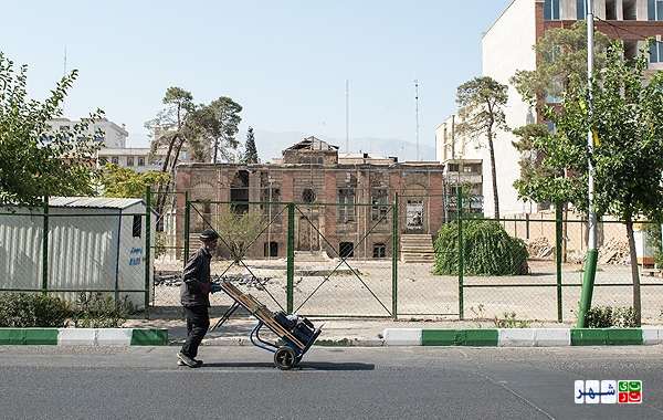 سایه فراموشی بر سر خانه ظهیر الاسلام/ مرگ تدریخی یک خانه تاریخی