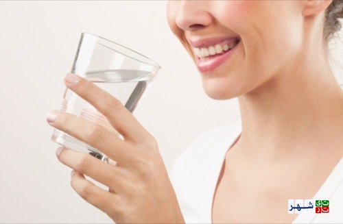 باور غلط نوشیدن ۸ لیوان آب در روز