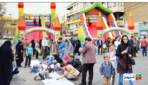 برگزاری سومین جشنواره خیابان در دست بچه ها در منطقه 10