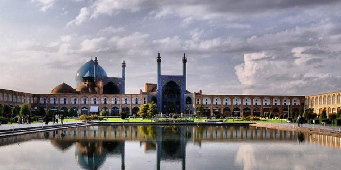 اصفهان 24 ساعته می شود/ اجرای طرحی که اصولگرایان برای تهران داشتند در نصف جهان