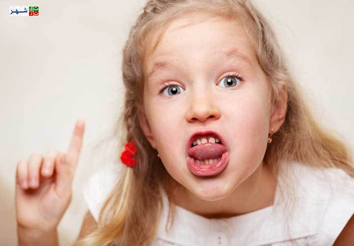 طرز برخورد با کودک بد دهن با ۷ راهکار موثر