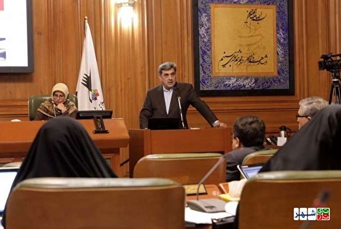 وقت اداری در حال پایان است اما خبری از حکم حناچی نشد/ آیا شورای شهر تهران تضعیف خواهد شد؟