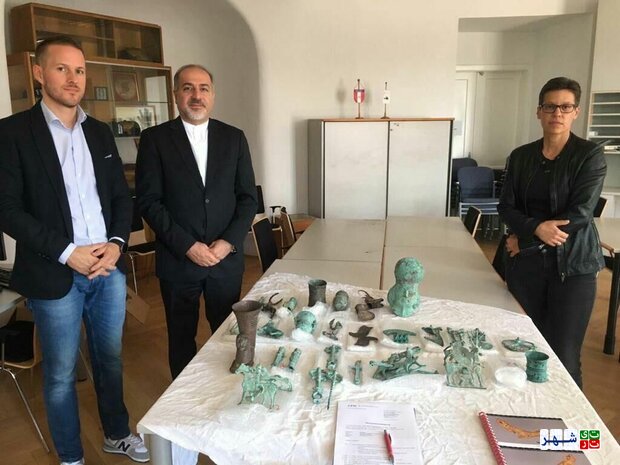 اشیای باستانی متعلق به ایران از اتریش بازگردانده می‌شود