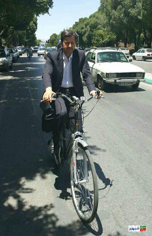 کارت زرد شورای شهر یزد به شهردار