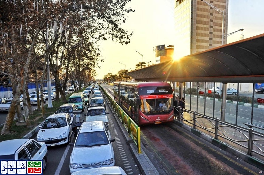 تجهیز خطوط 10گانه BRT به سیستم اعلام صوت/ رفع موانع ورود به داخل ایستگاه های اتوبوس توسط شهرداری تهران/ تجهیز تمامی ایستگاه های BRT به تابلو اطلاع رسانی بریل
